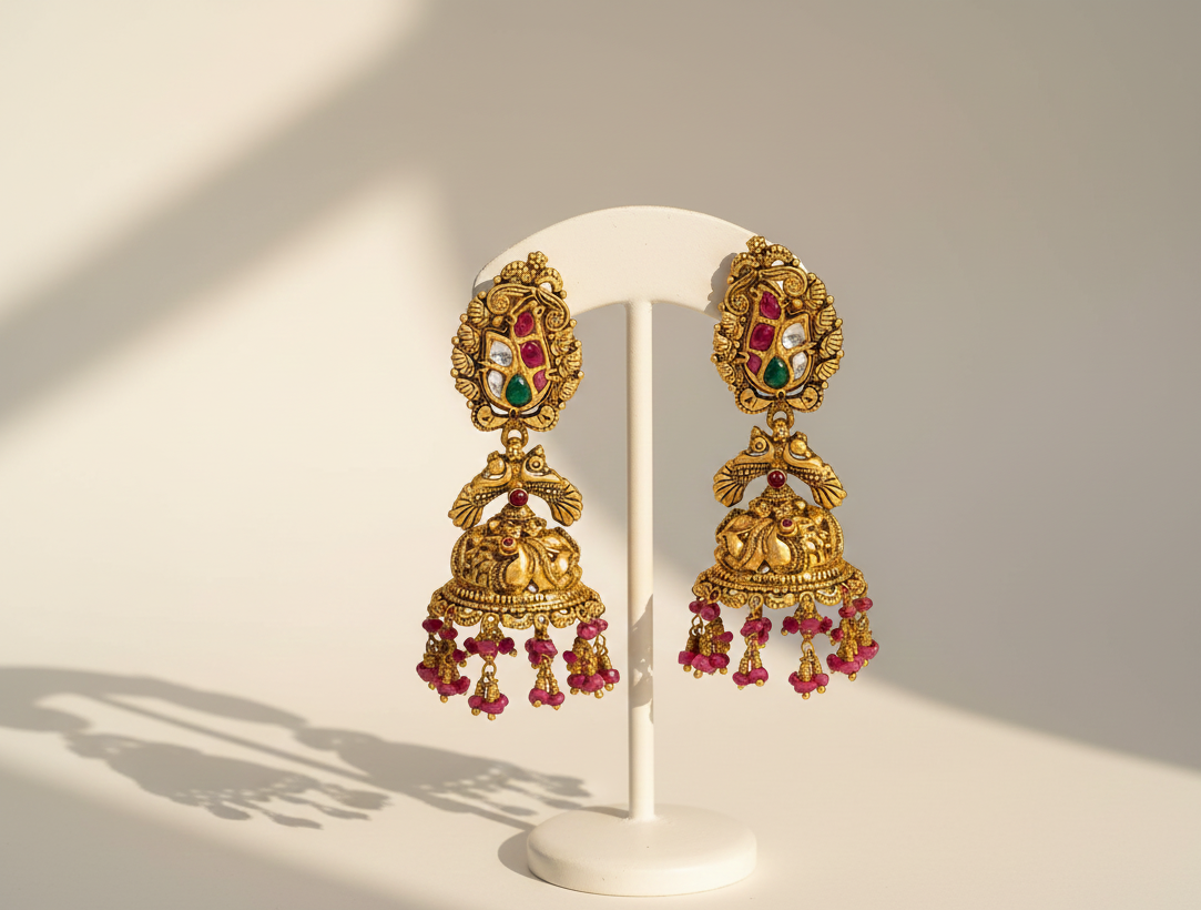 gold kundan jhumki