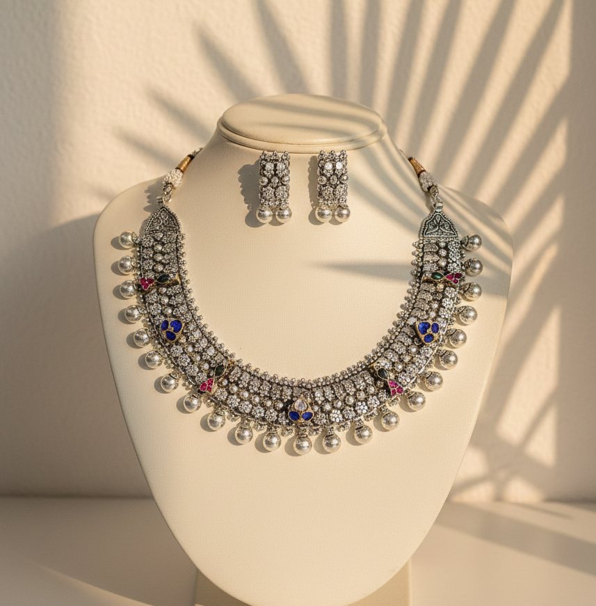 silver jadau work neckless