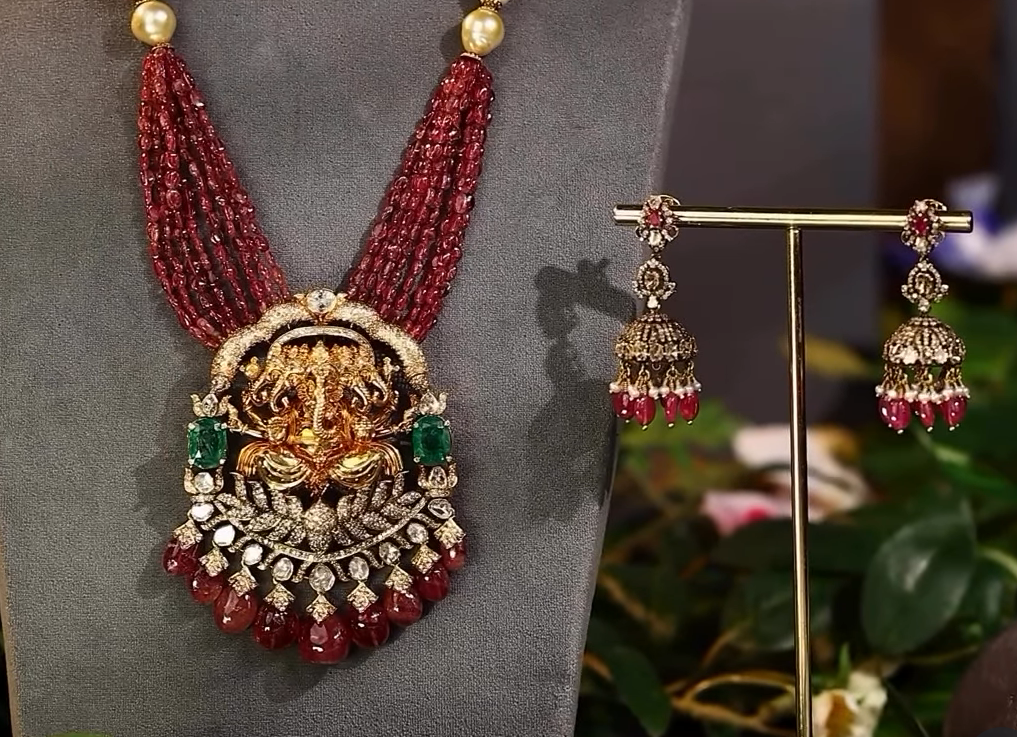 lord ganesh dimond pendent set