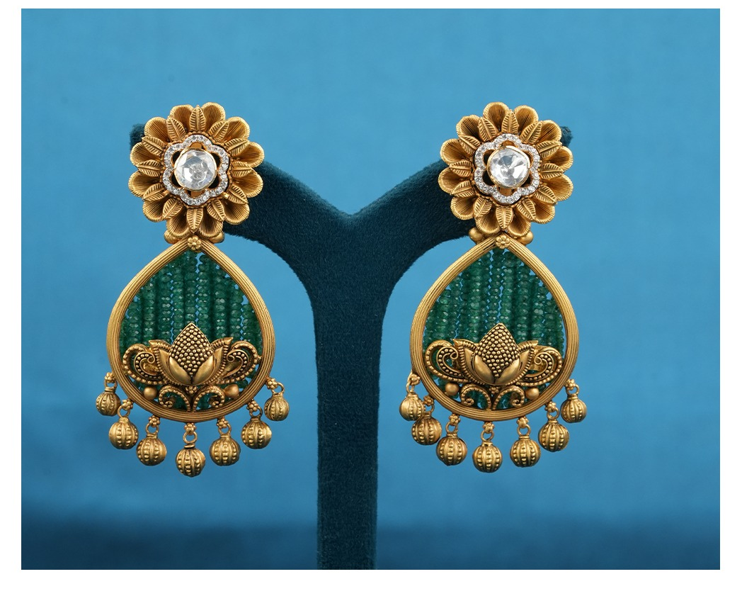 gold jadau earings